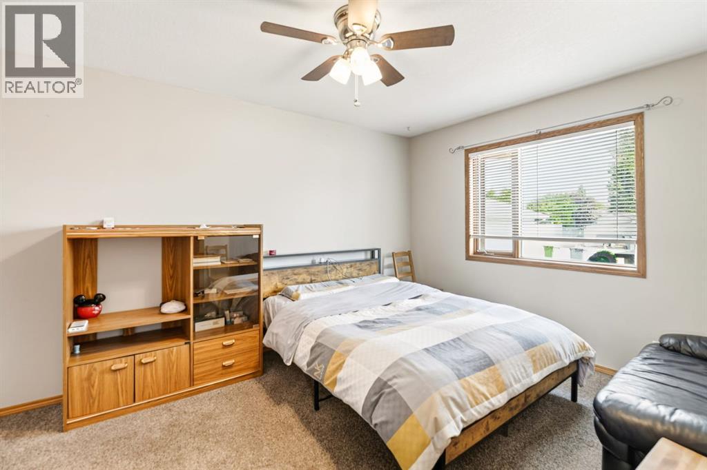 78 Duston Street, Red Deer, Alberta  T4R 2L5 - Photo 15 - A2333809