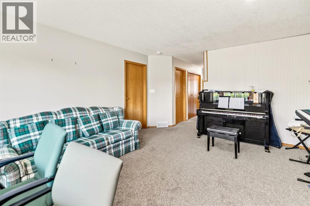78 Duston Street, Red Deer, Alberta  T4R 2L5 - Photo 29 - A2333809