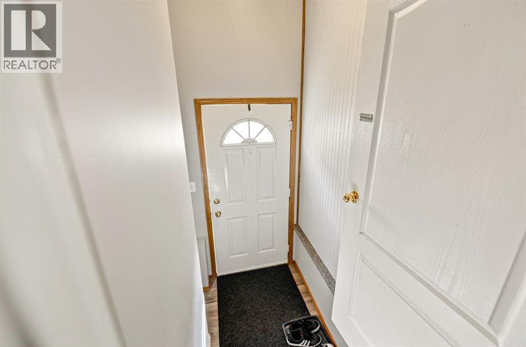 78 Duston Street, Red Deer, Alberta  T4R 2L5 - Photo 25 - A2333809