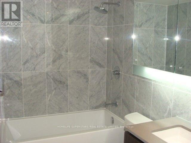 2511 - 70 Queens Wharf Road, Toronto, Ontario  M5V 0J2 - Photo 7 - C13630914