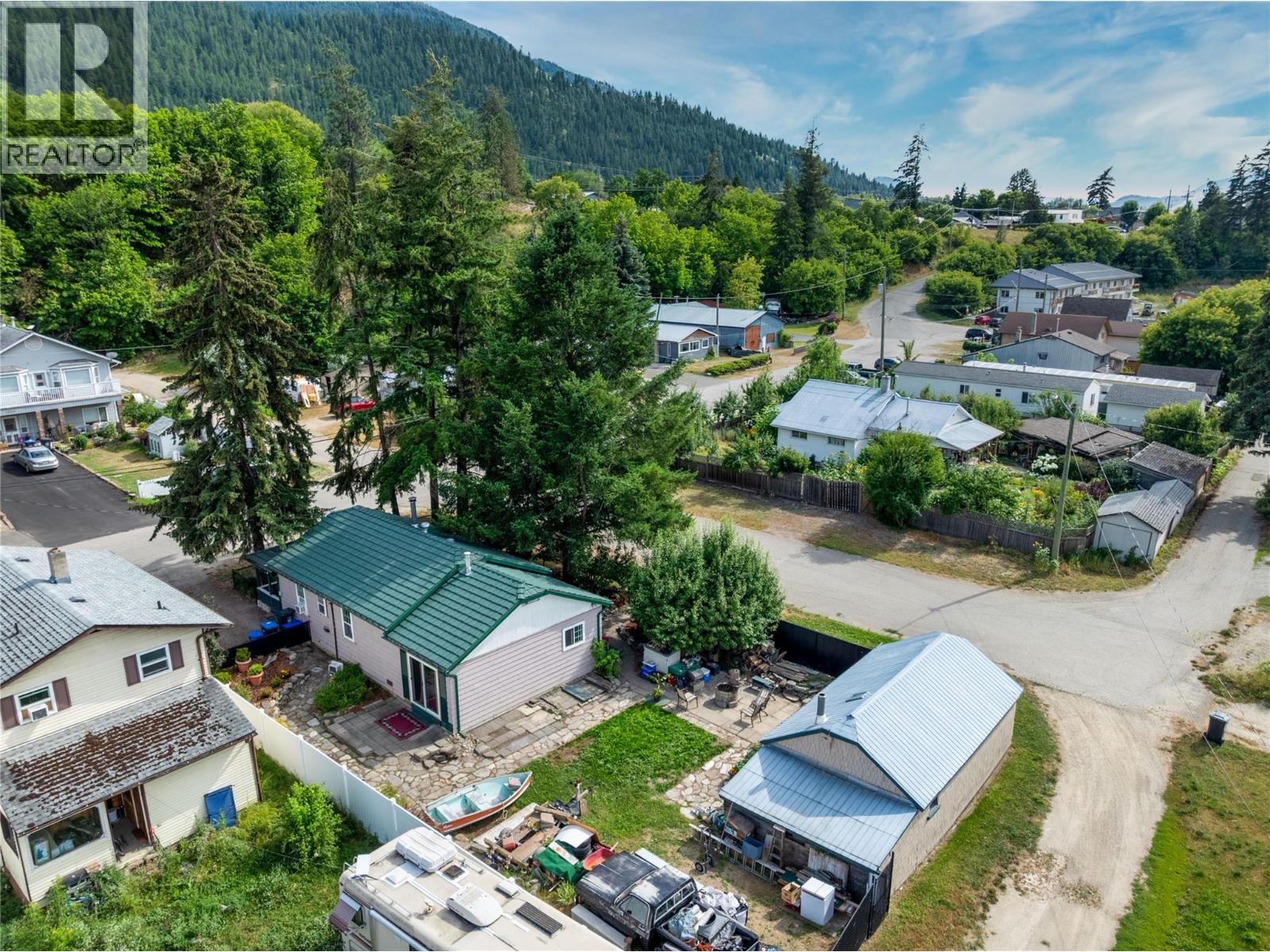 1050 Hillside Avenue, Chase, British Columbia  V0E 1M0 - Photo 49 - 10387603