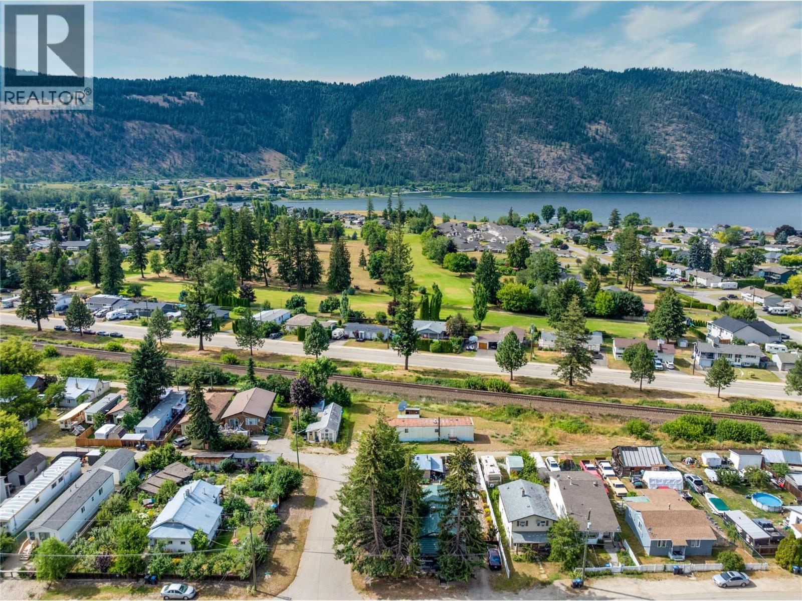 1050 Hillside Avenue, Chase, British Columbia  V0E 1M0 - Photo 60 - 10387603