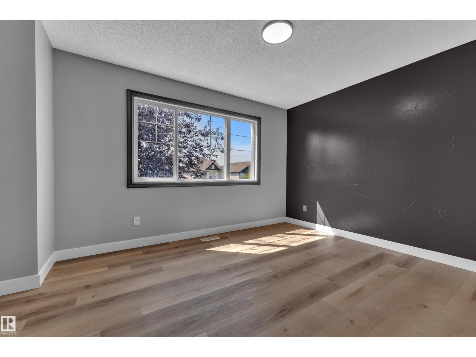 Unknown Address, ,    - Photo 21 - E4501887