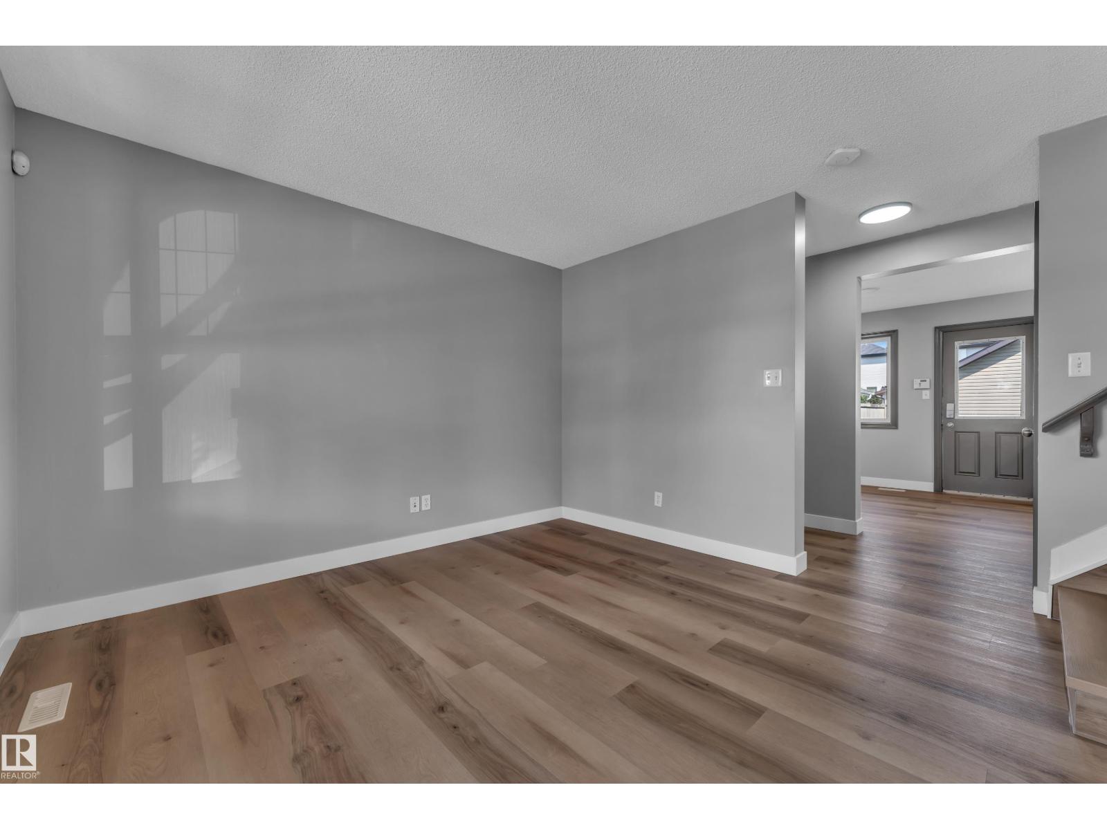 Unknown Address, ,    - Photo 8 - E4501887