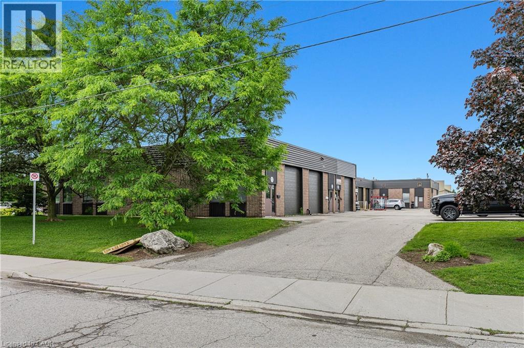 160 Frobisher Drive Unit# 6, Waterloo, Ontario  N2V 2B1 - Photo 2 - 40842133