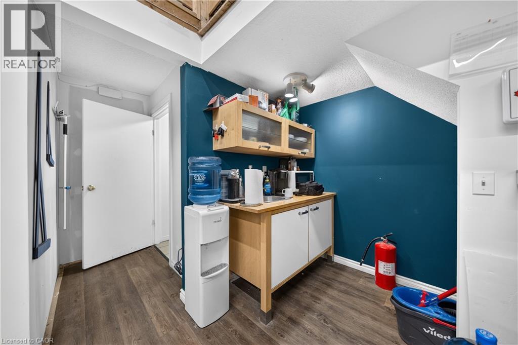 160 Frobisher Drive Unit# 6, Waterloo, Ontario  N2V 2B1 - Photo 23 - 40842133