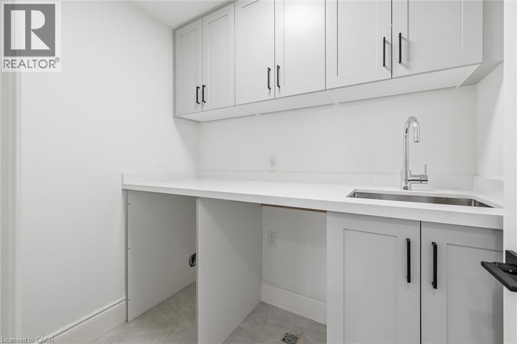 132 Stone Church Road E, Hamilton, Ontario  L9B 1A9 - Photo 35 - 40846392