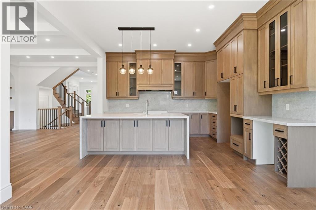132 Stone Church Road E, Hamilton, Ontario  L9B 1A9 - Photo 21 - 40846392