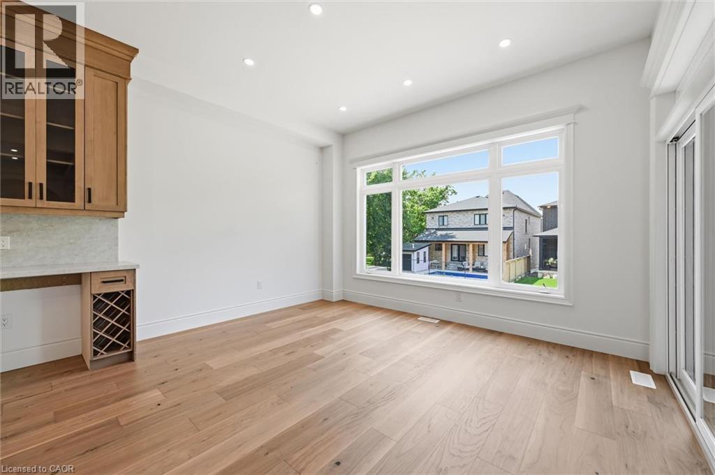 132 Stone Church Road E, Hamilton, Ontario  L9B 1A9 - Photo 19 - 40846392