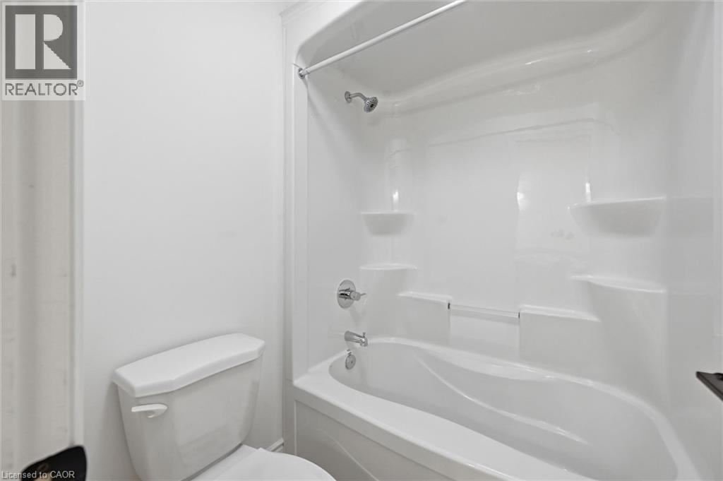 132 Stone Church Road E, Hamilton, Ontario  L9B 1A9 - Photo 43 - 40846392