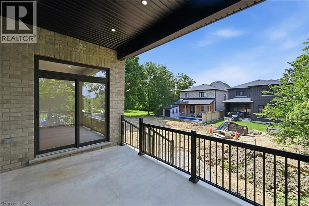 132 Stone Church Road E, Hamilton, Ontario  L9B 1A9 - Photo 47 - 40846392