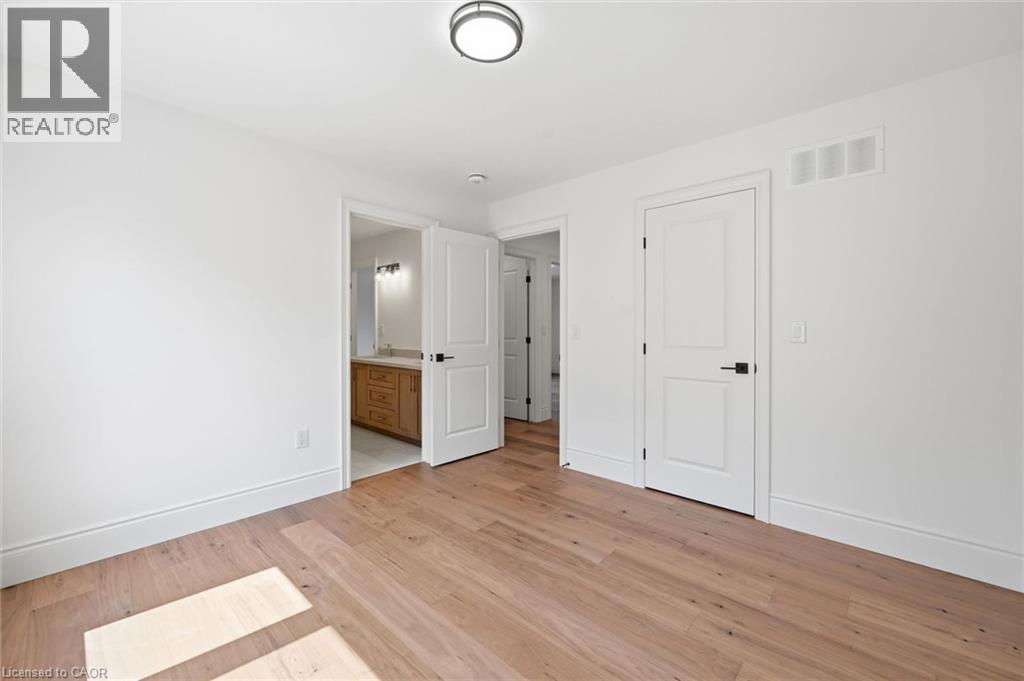 132 Stone Church Road E, Hamilton, Ontario  L9B 1A9 - Photo 45 - 40846392