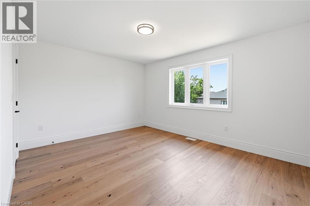 132 Stone Church Road E, Hamilton, Ontario  L9B 1A9 - Photo 40 - 40846392