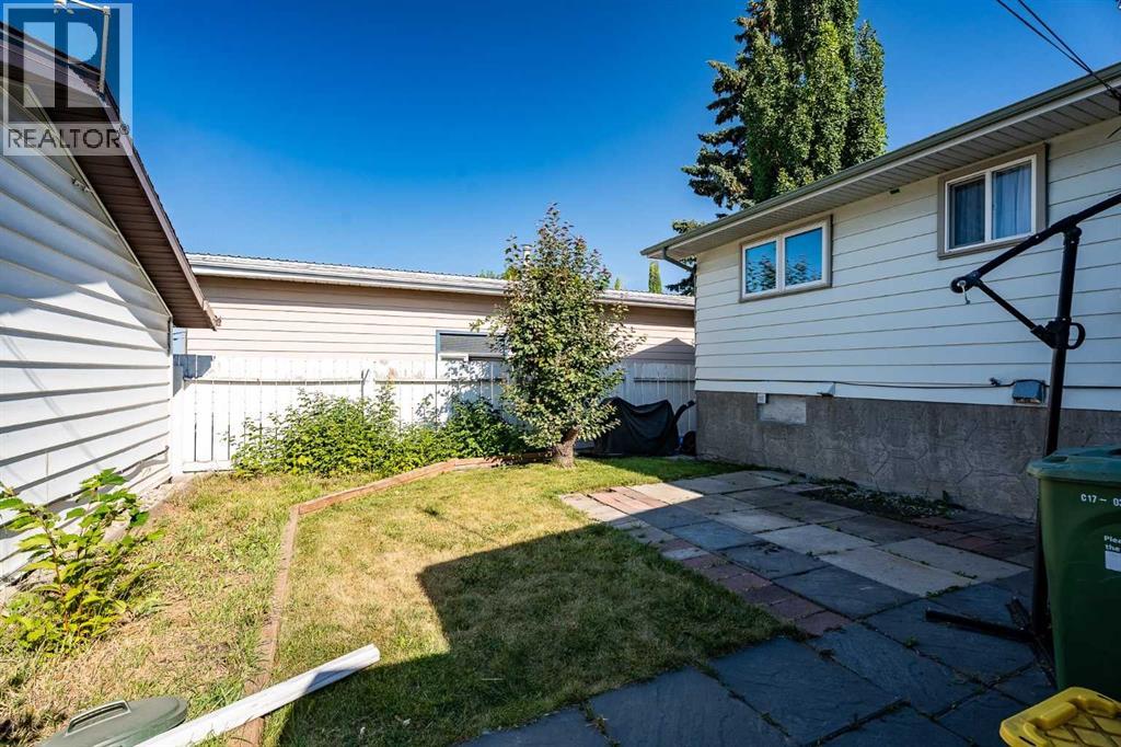 4 Arlington Bay SE, Calgary, Alberta  T2H 3B2 - Photo 36 - A2333064