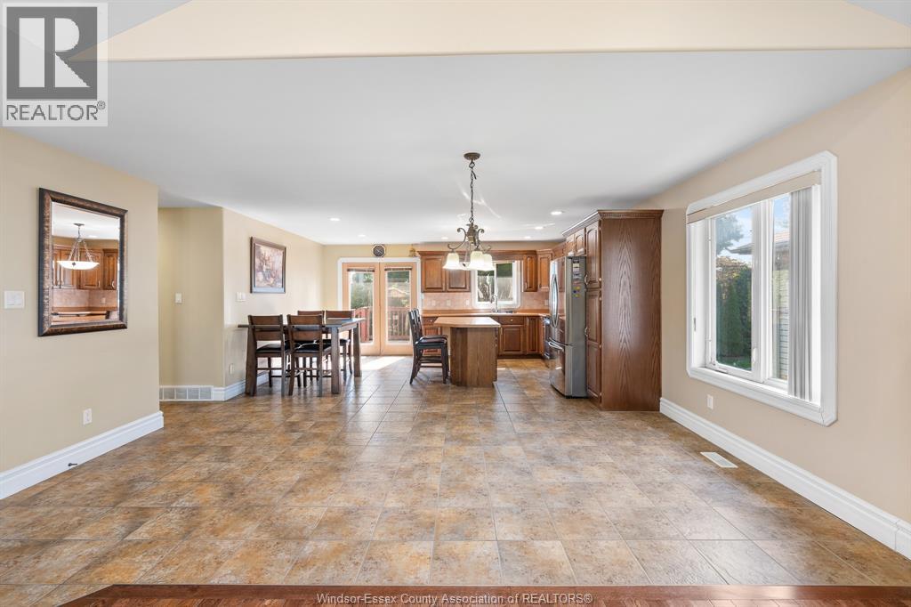102 Joanne Court, Leamington, Ontario  N8H 5N5 - Photo 12 - 26018471