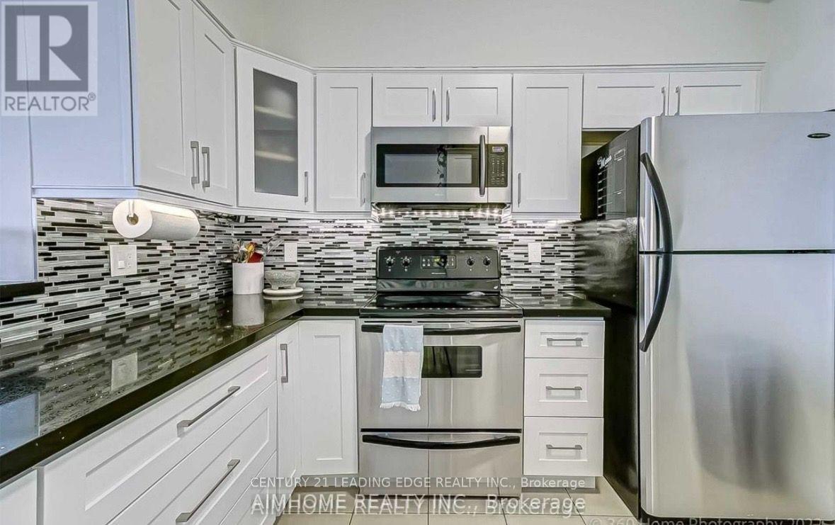 607 - 2119 Lakeshore Boulevard W, Toronto, Ontario  M8V 4E8 - Photo 5 - W13630960
