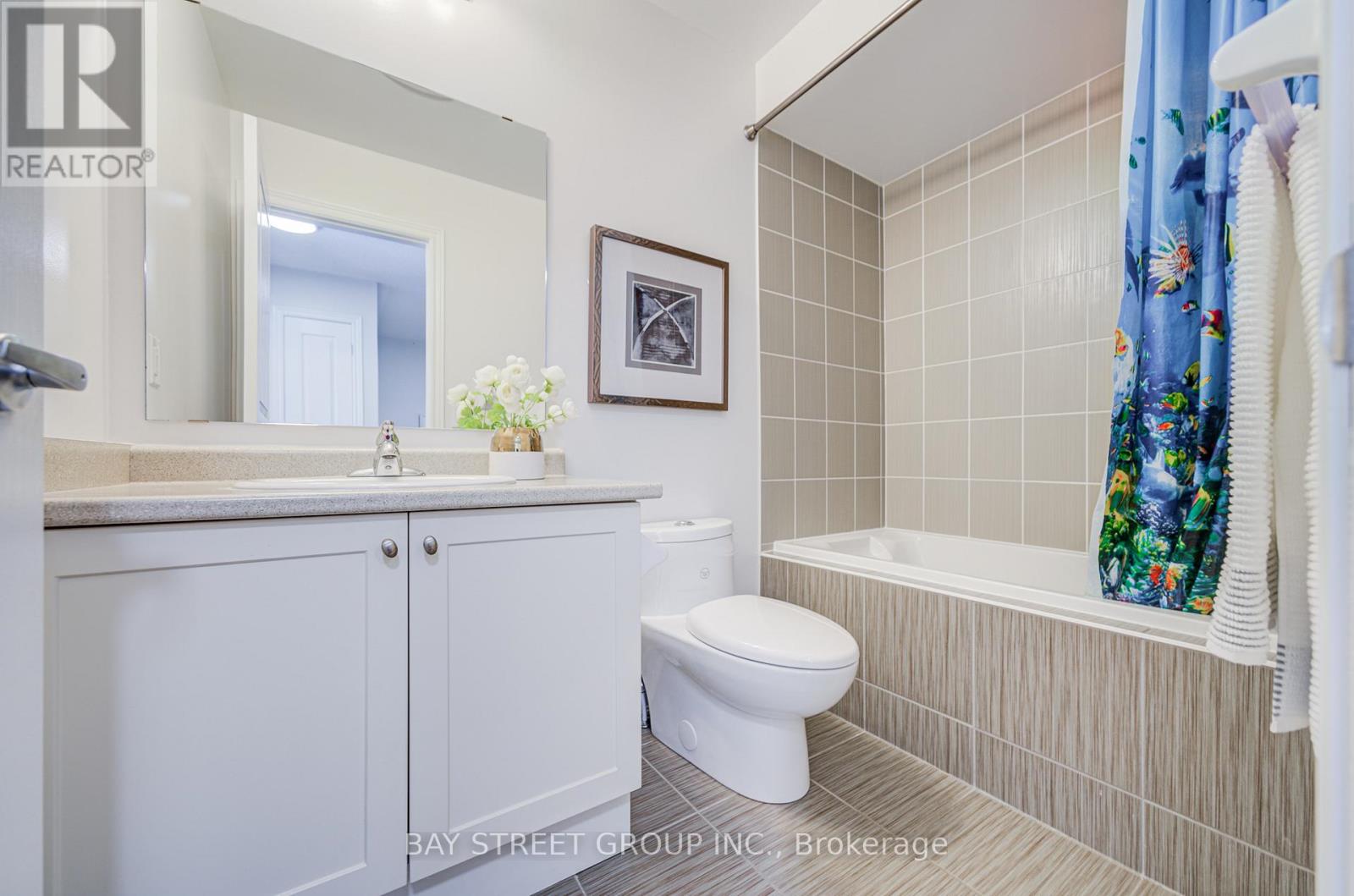 151 Windrow Street, Richmond Hill, Ontario  L4E 0Y2 - Photo 34 - N13471196
