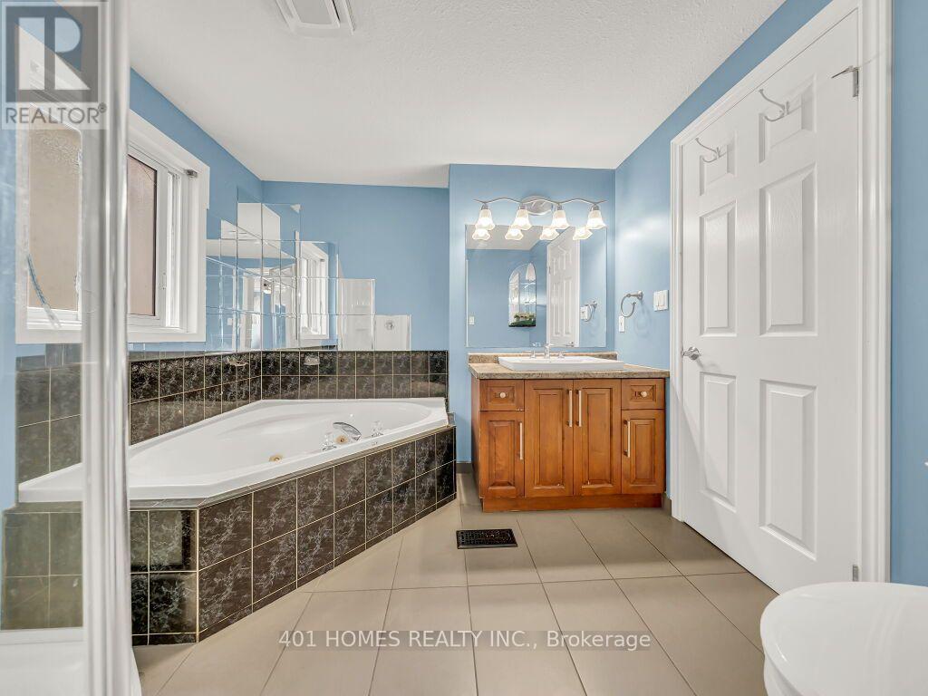 37 Activa Avenue, Kitchener, Ontario  N2E 3R3 - Photo 23 - X13630974