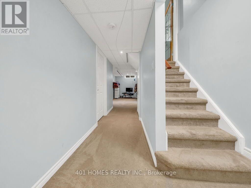 37 Activa Avenue, Kitchener, Ontario  N2E 3R3 - Photo 31 - X13630974
