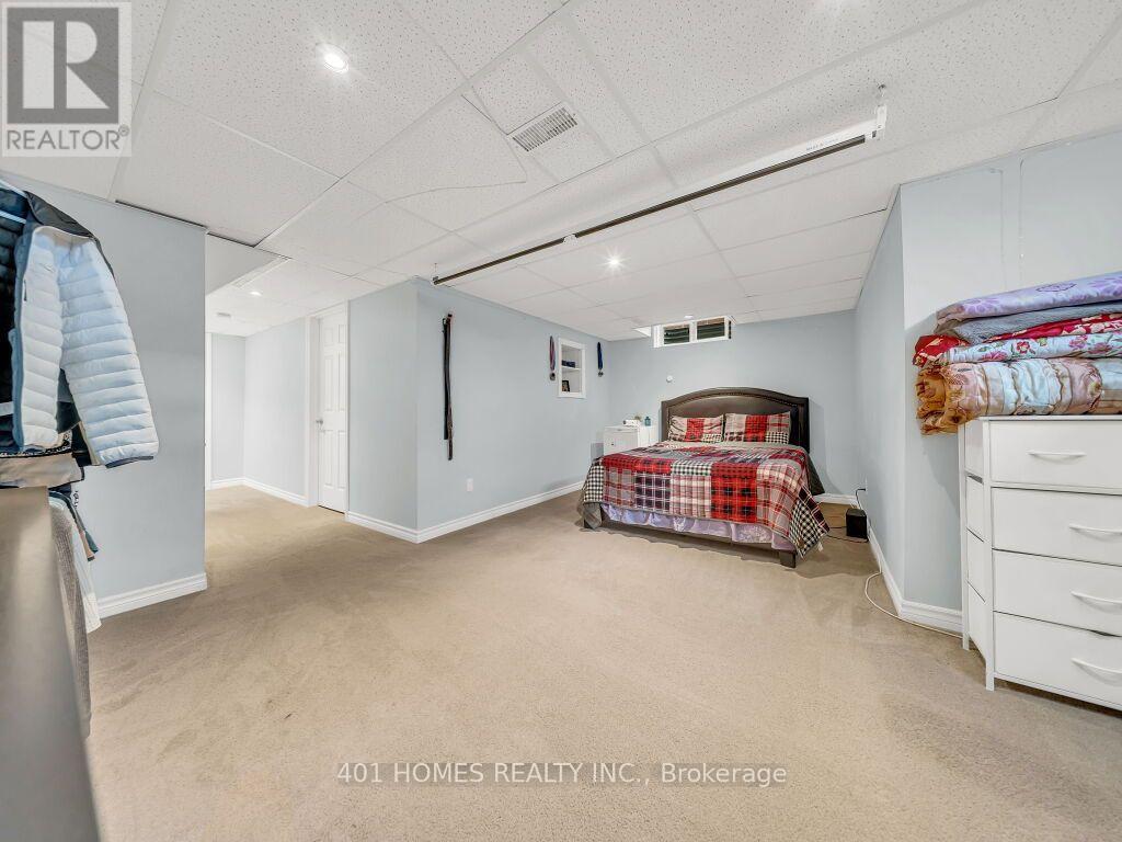37 Activa Avenue, Kitchener, Ontario  N2E 3R3 - Photo 33 - X13630974
