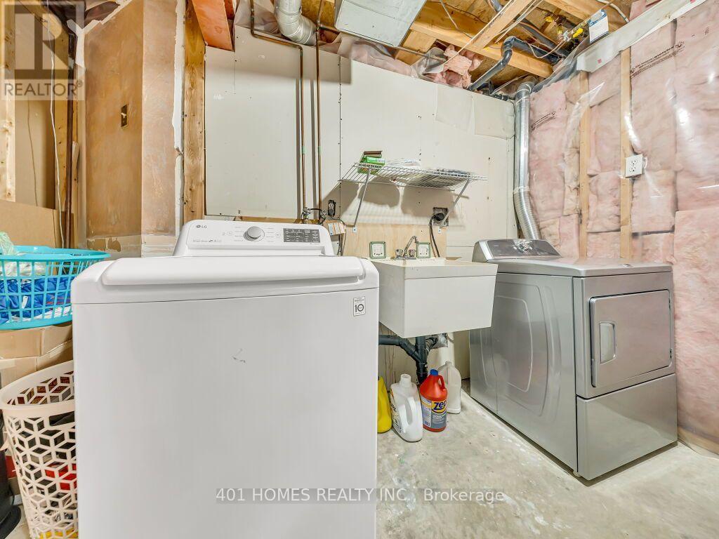 37 Activa Avenue, Kitchener, Ontario  N2E 3R3 - Photo 34 - X13630974