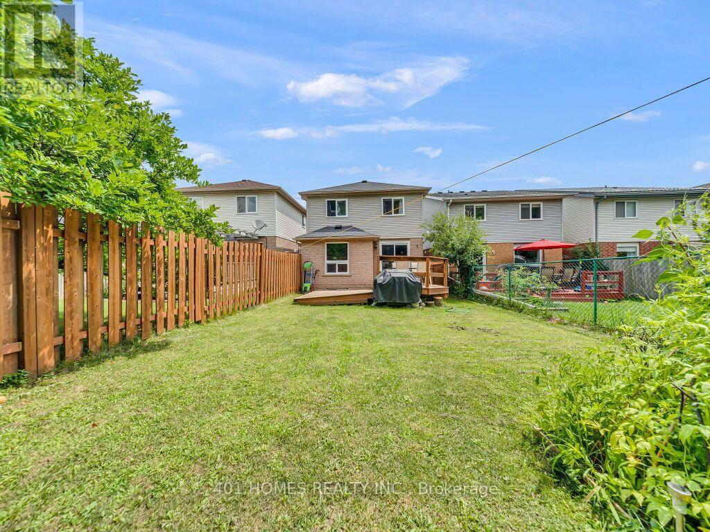 37 Activa Avenue, Kitchener, Ontario  N2E 3R3 - Photo 38 - X13630974