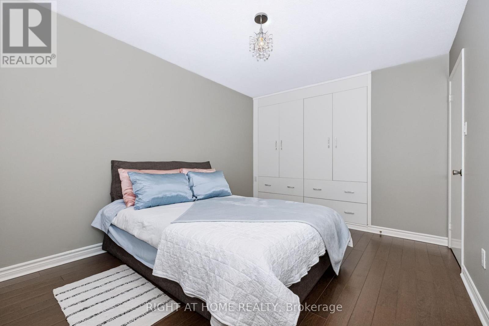 229 Britannia Avenue, Bradford West Gwillimbury, Ontario  L3Z 1A4 - Photo 15 - N13630968