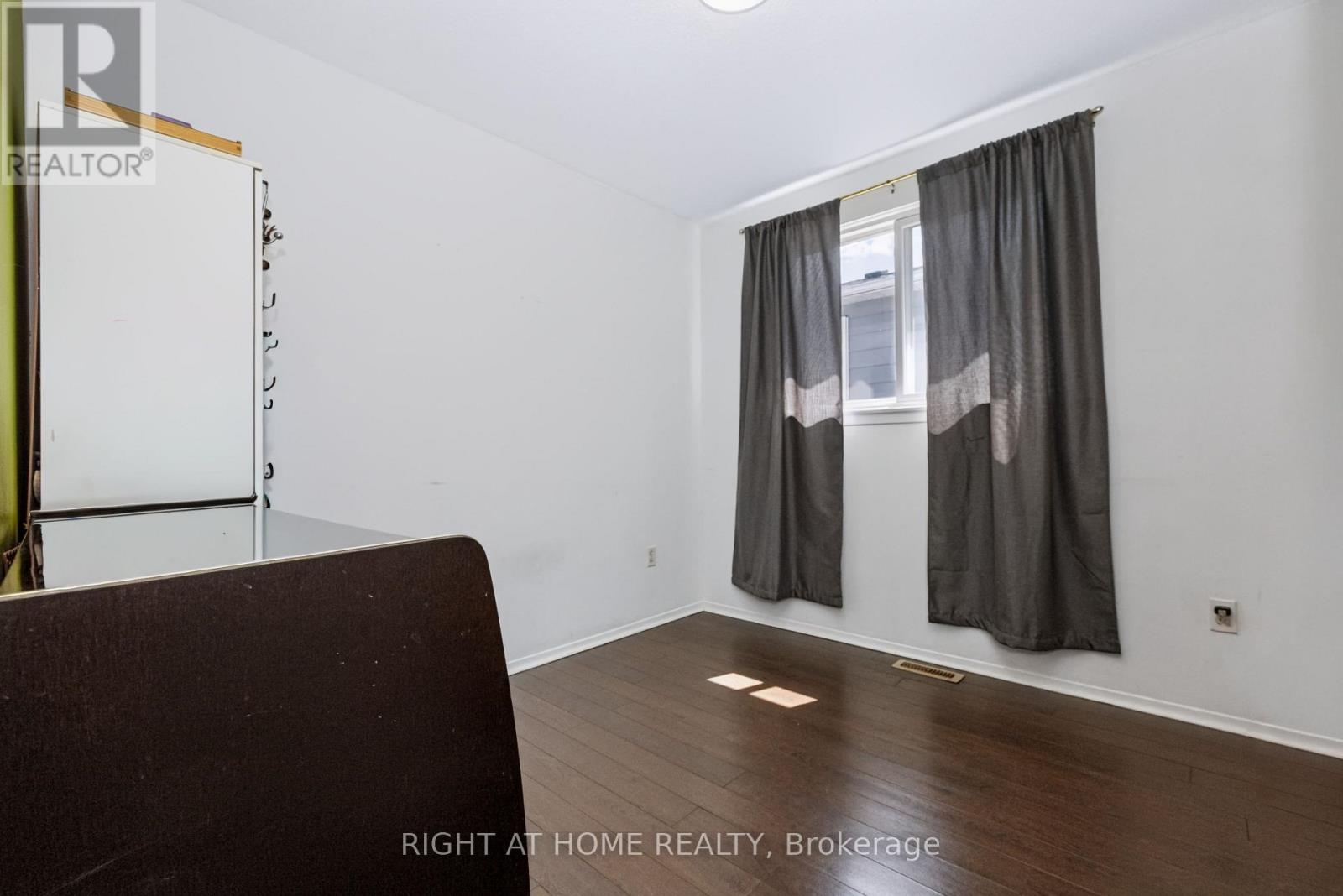 229 Britannia Avenue, Bradford West Gwillimbury, Ontario  L3Z 1A4 - Photo 16 - N13630968