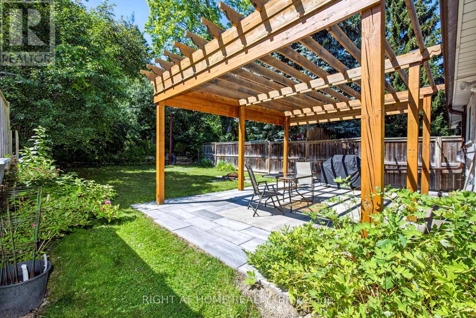 229 Britannia Avenue, Bradford West Gwillimbury, Ontario  L3Z 1A4 - Photo 28 - N13630968