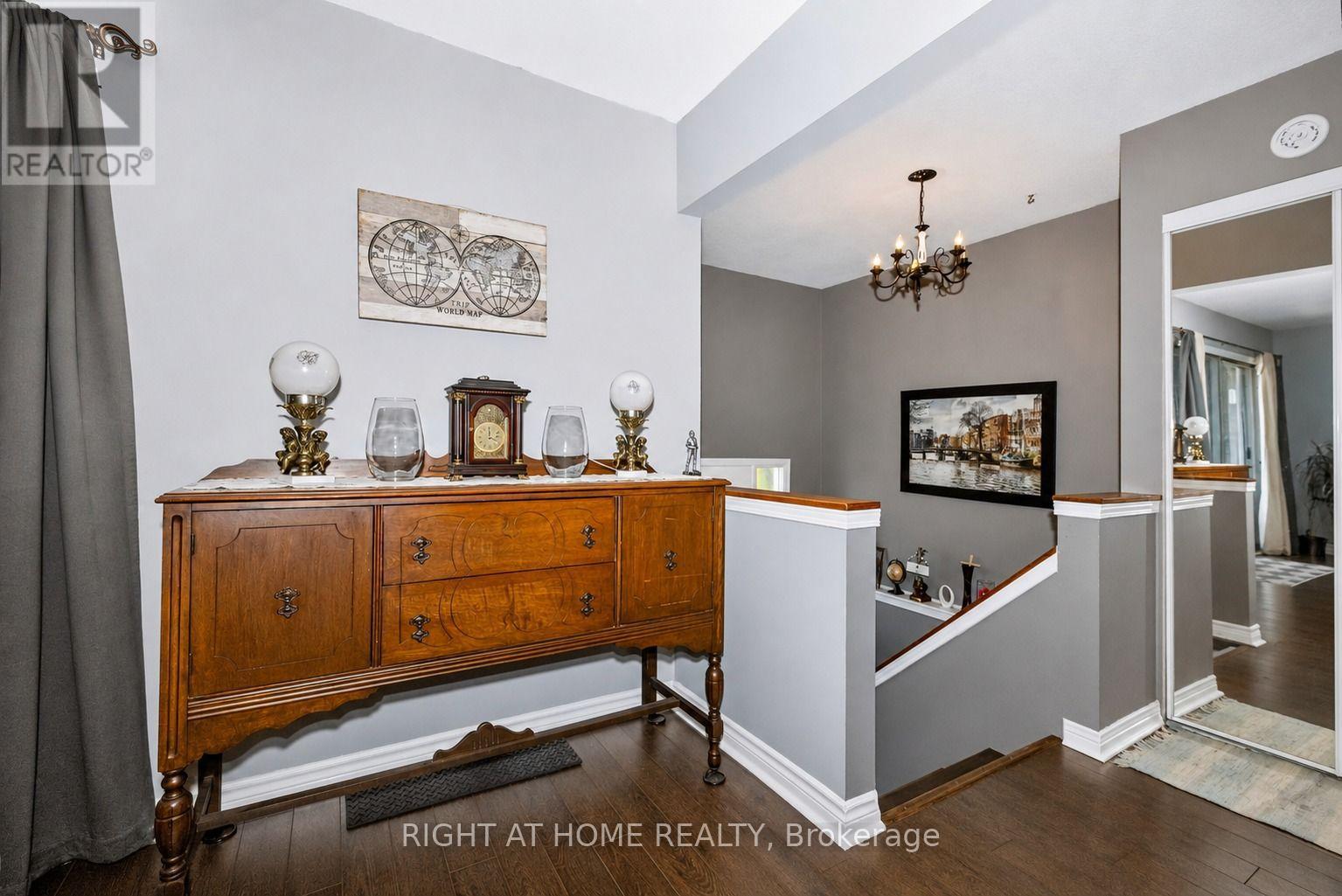 229 Britannia Avenue, Bradford West Gwillimbury, Ontario  L3Z 1A4 - Photo 9 - N13630968