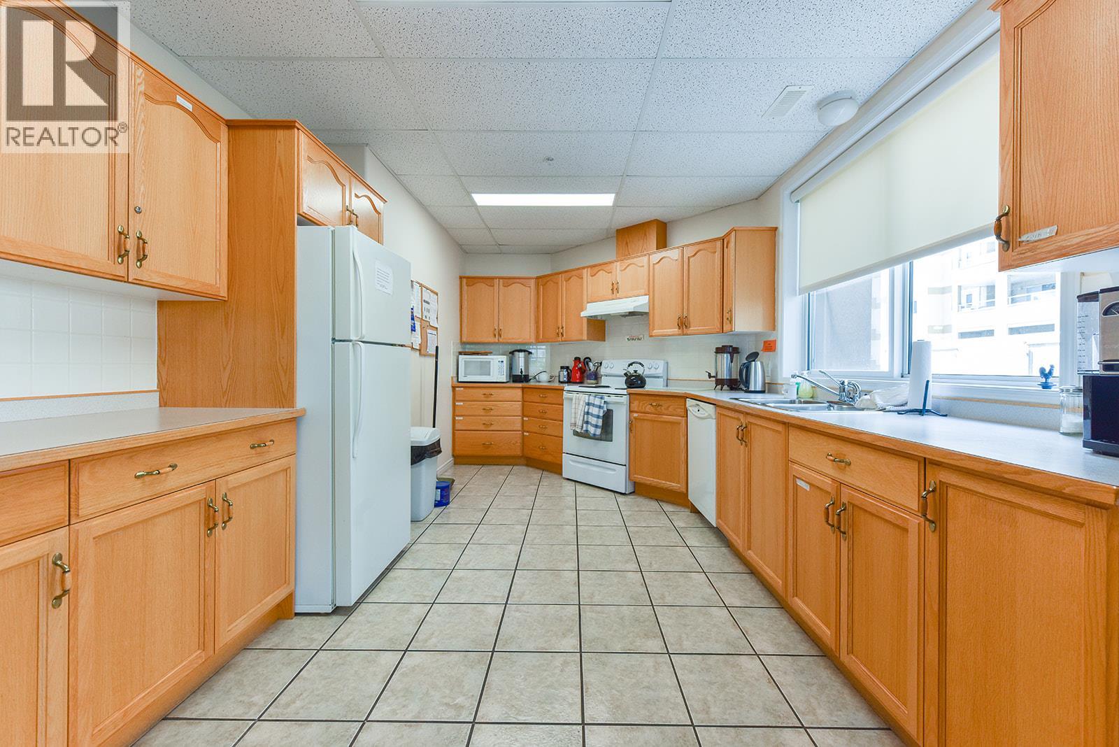 2285 Atkinson Street Unit# 407 Penticton Photo 25