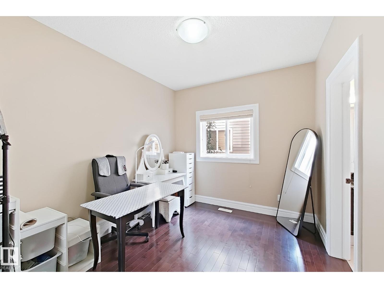 5931 12 Av SW, Edmonton, Alberta  T6X 0M7 - Photo 12 - E4501888