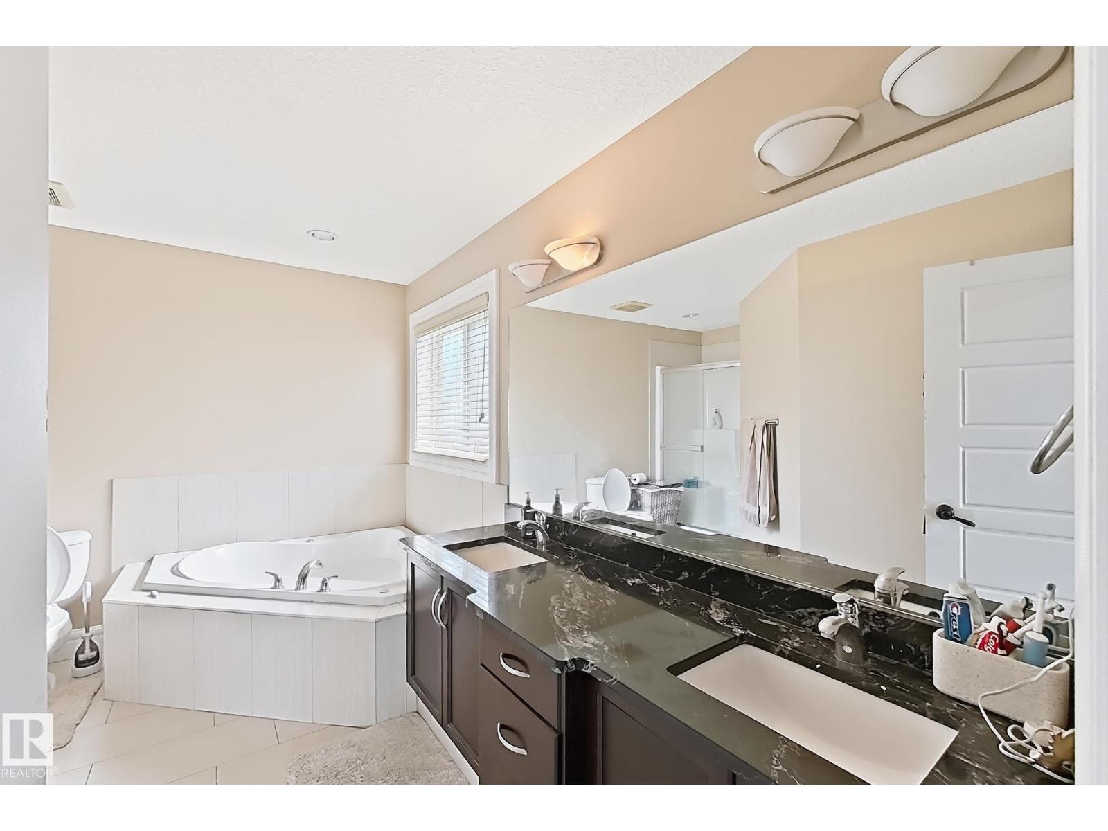 5931 12 Av SW, Edmonton, Alberta  T6X 0M7 - Photo 24 - E4501888
