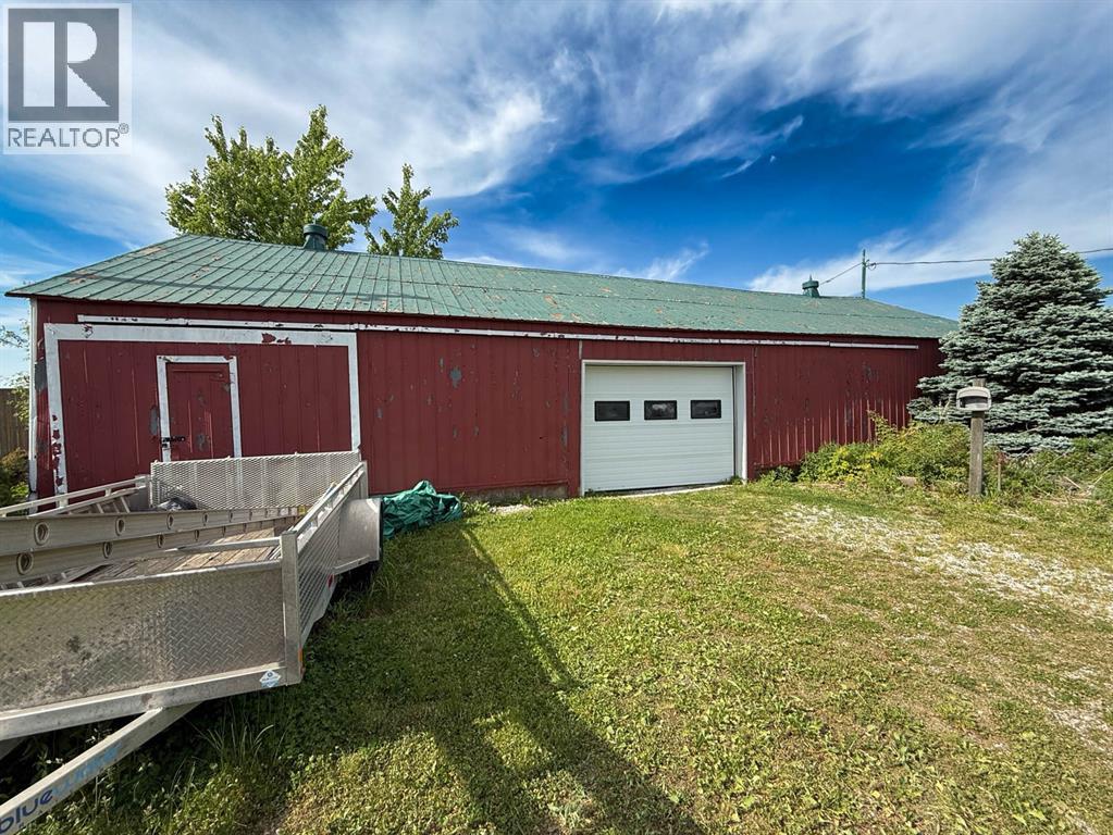 8192 Petrolia Line, Brooke-Alvinston, Ontario  N0N 1A0 - Photo 32 - 26018533