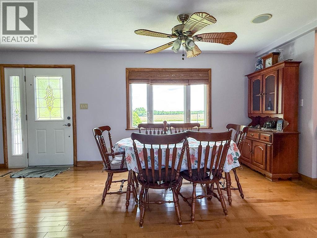 8192 Petrolia Line, Brooke-Alvinston, Ontario  N0N 1A0 - Photo 8 - 26018533