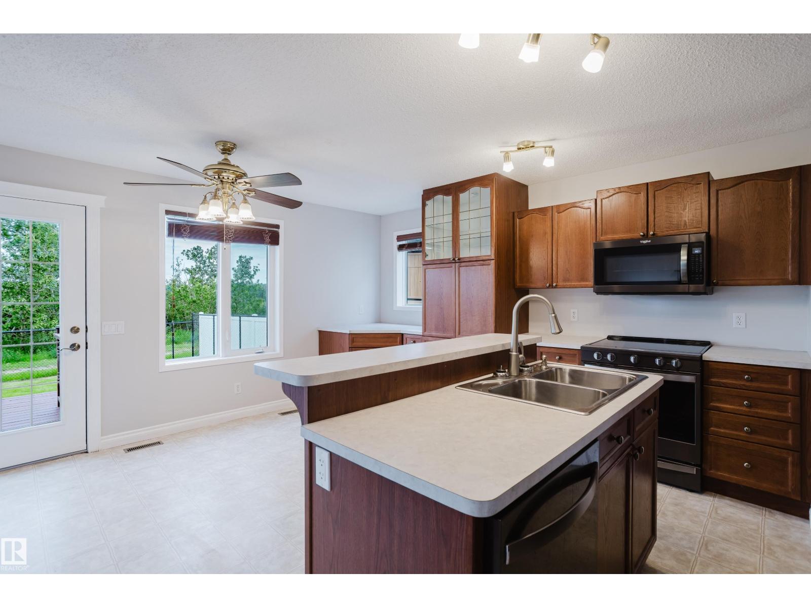 611 Hooke Co NW, Edmonton, Alberta  T5A 5H5 - Photo 15 - E4496593
