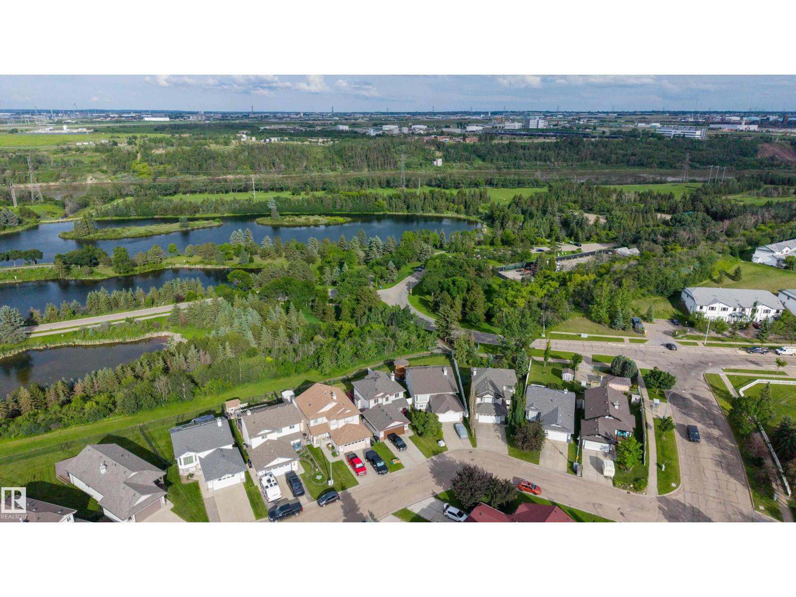 611 Hooke Co NW, Edmonton, Alberta  T5A 5H5 - Photo 8 - E4496593