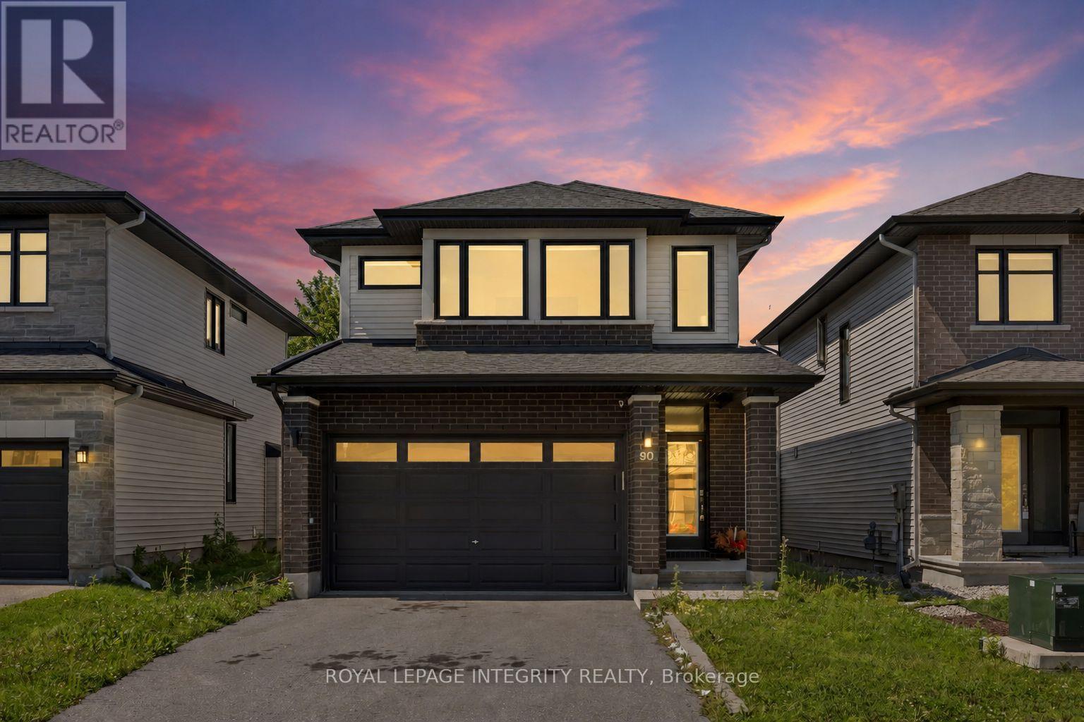 90 PALFREY WAY, Ottawa, Ontario