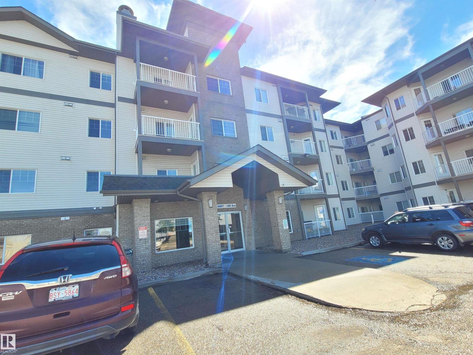 #128 16807 100 Av NW NW, Edmonton, Alberta  T5P 4Z6 - Photo 2 - E4497554