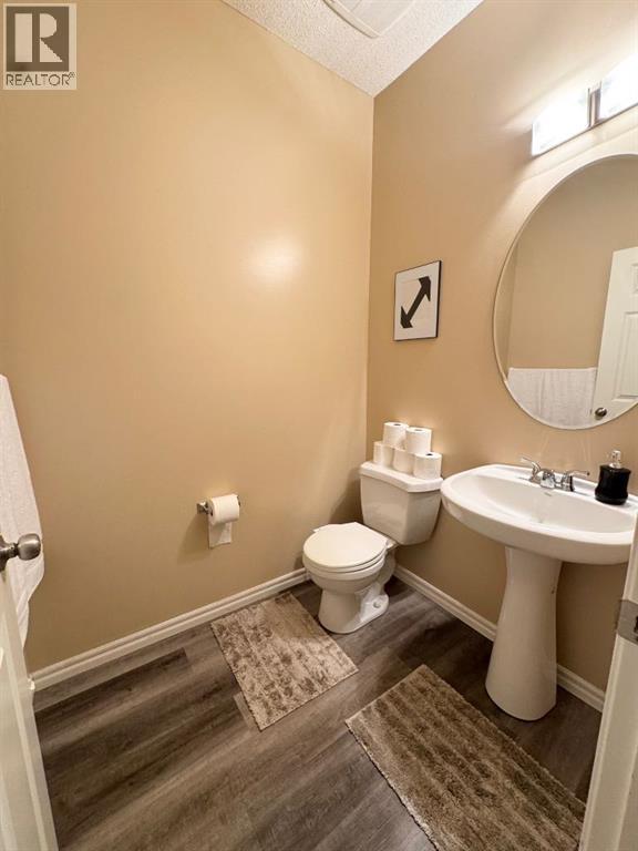 75 Skyview Point Road NE, Calgary, Alberta  T3N 0G8 - Photo 12 - A2331455
