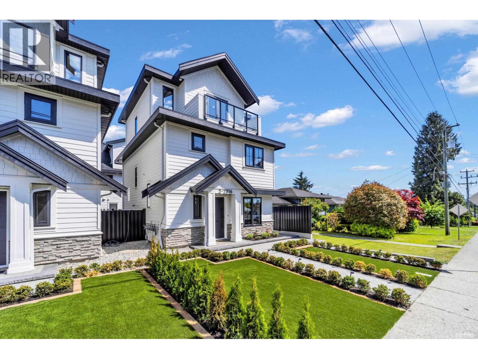 2 2316 Cliff Avenue, Burnaby, British Columbia V5A 2L2 - Photo 31 - R3149580
