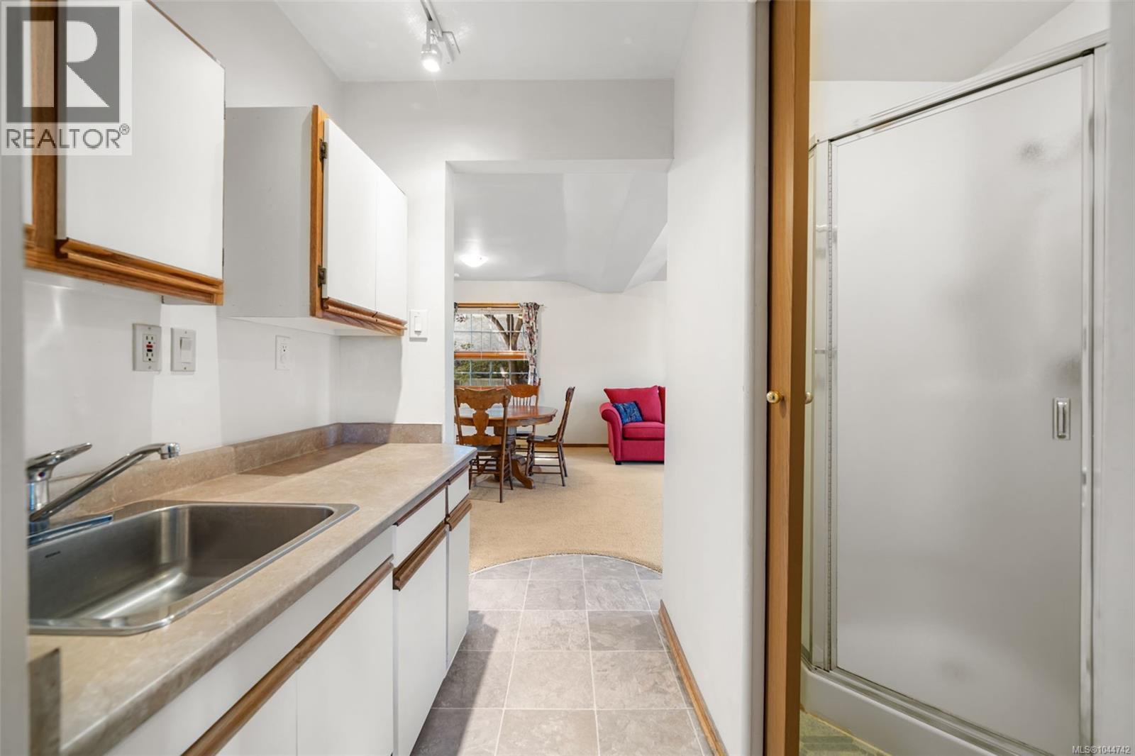 410 Government St, Victoria, British Columbia  V8V 2L5 - Photo 36 - 1044742