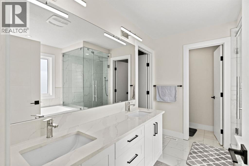 129 Marina Key, Chestermere, Alberta  T1X 1Y7 - Photo 28 - A2333159
