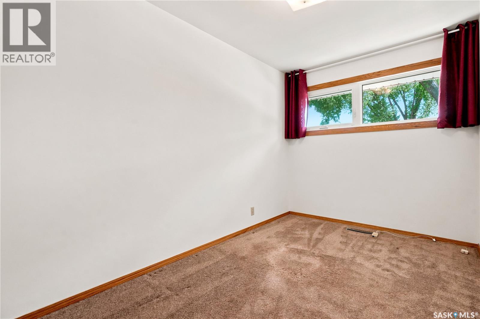 3326 4th Avenue N, Regina, Saskatchewan  S4R 0V6 - Photo 16 - SK041892