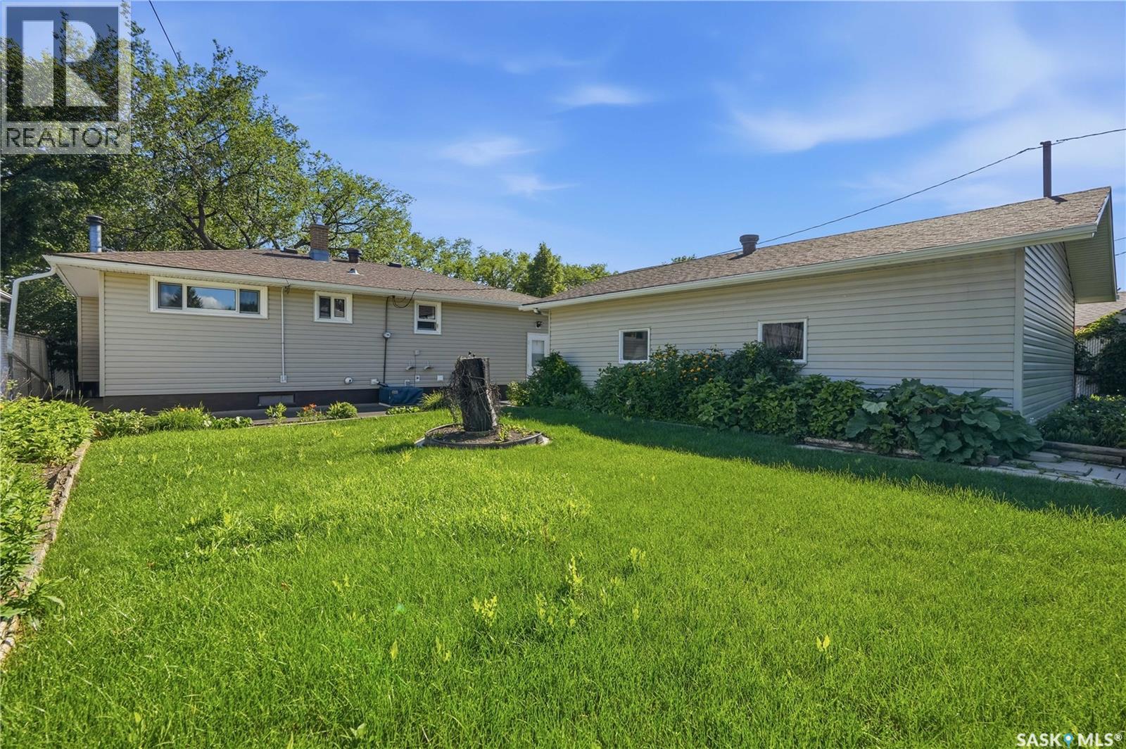 3326 4th Avenue N, Regina, Saskatchewan  S4R 0V6 - Photo 41 - SK041892