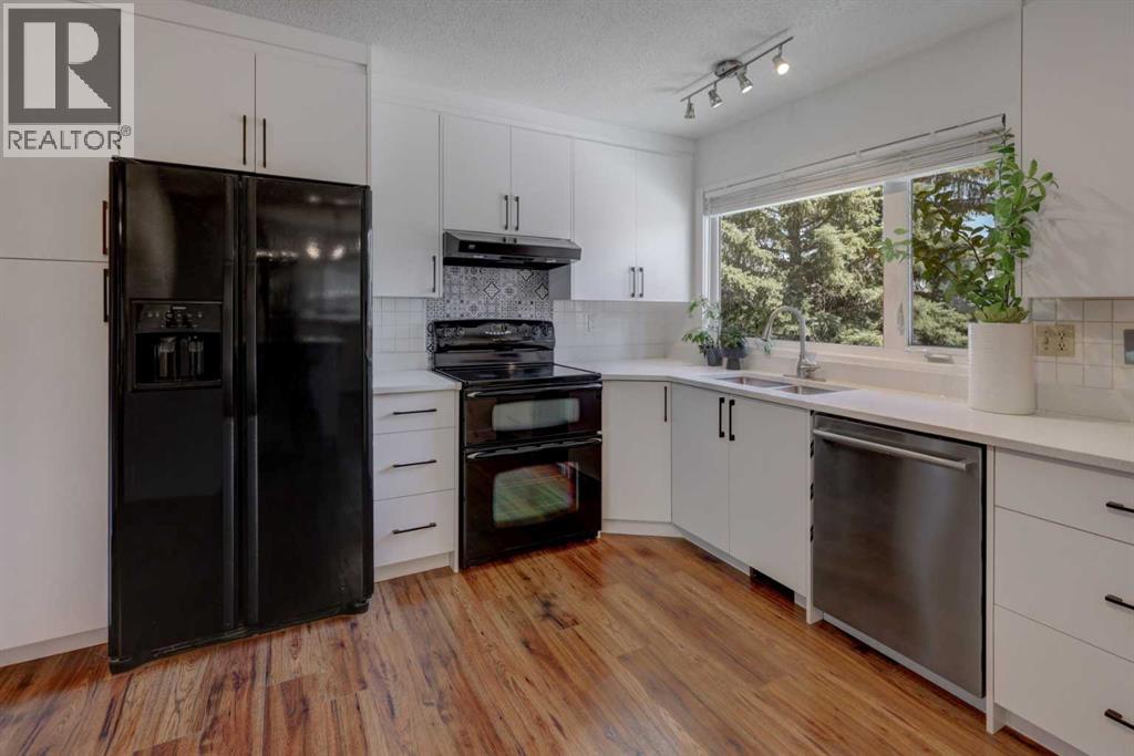 460 Parkridge Crescent SE, Calgary, Alberta  T2J 5A9 - Photo 9 - A2328069