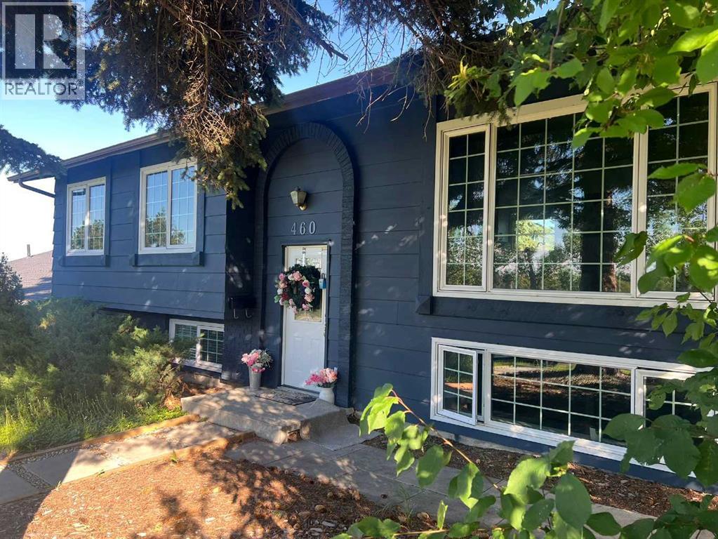 460 Parkridge Crescent SE, Calgary, Alberta  T2J 5A9 - Photo 1 - A2328069