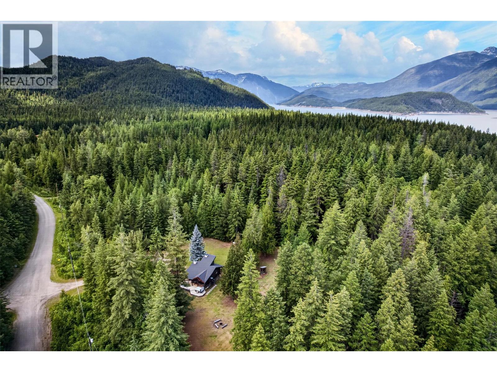 422 Howser Station Road, Howser, British Columbia V0G 1N0 - Photo 52 - 10392964