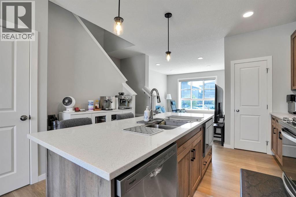 152 Belmont Way SW, Calgary, Alberta  T2X 5T4 - Photo 12 - A2333257