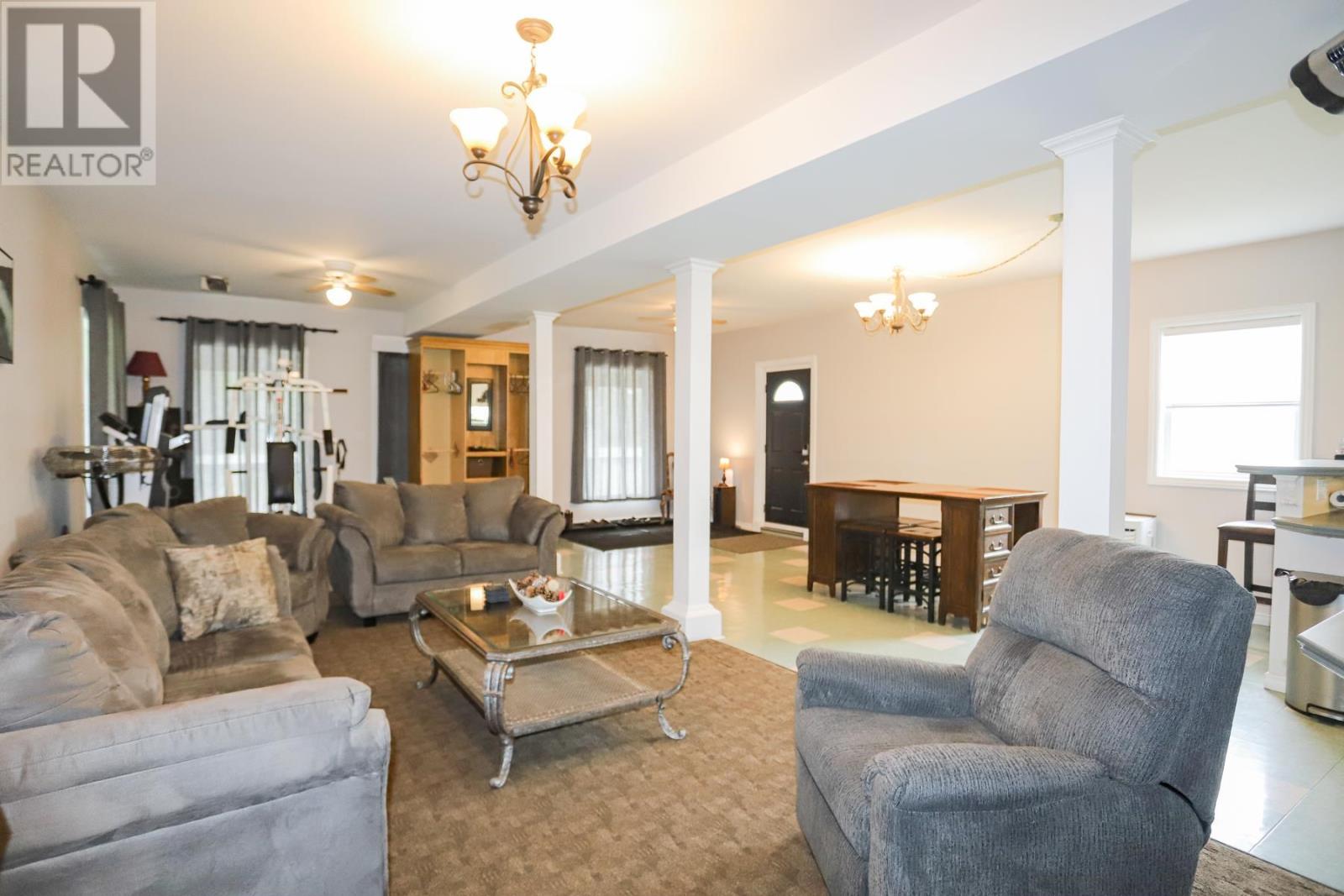 731 Highway 17 N, Aweres Twp, Ontario  P6A 5K7 - Photo 12 - SM261517